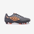 Chuteira de Campo Adulto Umbro Attak Iii PRETO/LARANJA CLA