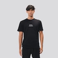 Camiseta Oakley Bark New Masculina PRETO