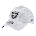 Boné New Era 3930 Las Vegas Raiders Salute Service 25 CINZA
