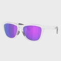 Óculos de Sol Oakley Frogskins Range XL Prizm Violet Matte Clear BRANCO