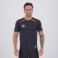 Camiseta Umbro Adamant Masculina PRETO