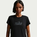 Camiseta Nike Sportswear Club Heritage Feminina PRETO