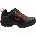 Tênis Adventure Cano Baixo Halftrack III Low Oakley Masculino PRETO/VERMELHO