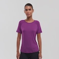 Camiseta Umbro Essential Feminina ROXO