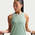 Regata Nike Dri-FIT One Feminina VERDE CLARO