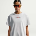 Camiseta Nike Sportswear Classic Shox Feminina CINZA CLARO