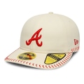 Bone New Era 59FIFTY Retro Crown MLB Atlanta Braves BASEBALL STICH Masculino BEGE