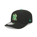 Boné New Era 9SEVENTY New York Yankees MLB St.Patricks Day Masculino PRETO