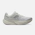 Tênis Masculino New Balance FuelCell Rebel v5 CINZA CLA/PRATA