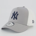 Boné New Era MLB New York Yankees 940AF Side Patch Trucker CINZA