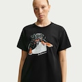Camiseta Nike Sportswear Classic Oversized Feminina PRETO/BRANCO