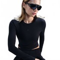 Camiseta Nike Sportswear Cropped Chill Knit Feminina PRETO