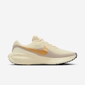 Tênis Feminino Nike Revolution 8 MARROM CLA/LARANJA