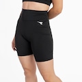 Opção de cor PRETO de Bermuda Diadora Icon Feminino