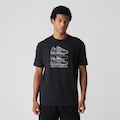 Camiseta New Balance Layered 574 Masculina PRETO