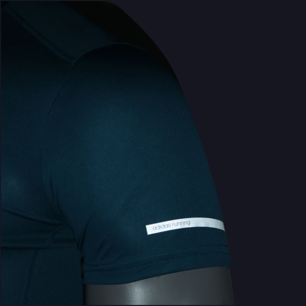 Camiseta adidas Run 19 - Masculina - Video 1