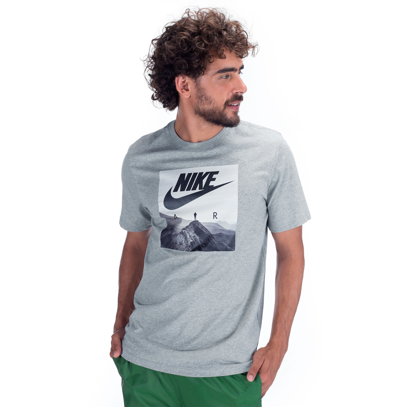 Camiseta Nike Sportswear Air - Masculina