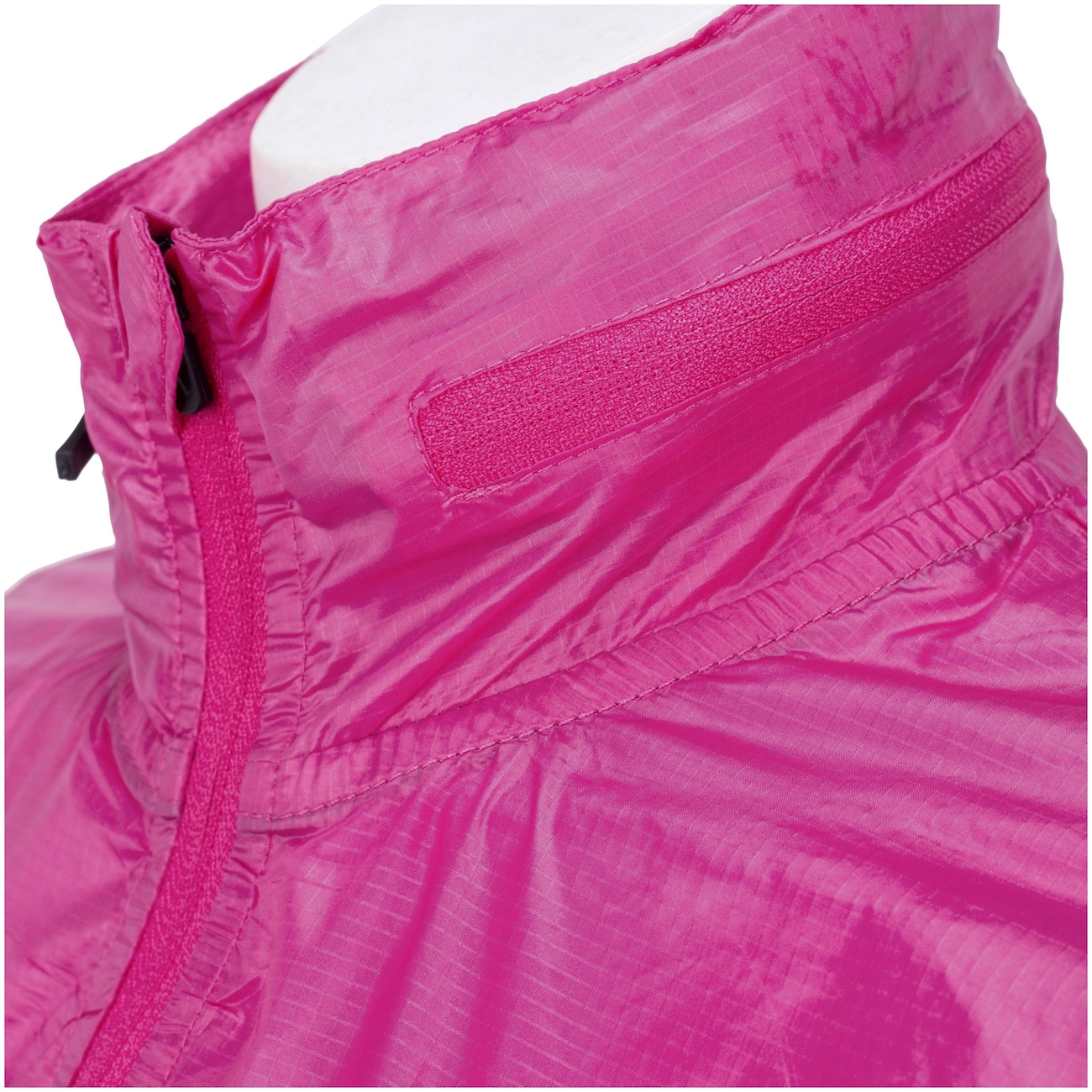 Jaqueta Corta-Vento Mizuno Run Fast Com Capuz - Feminina - Video 1