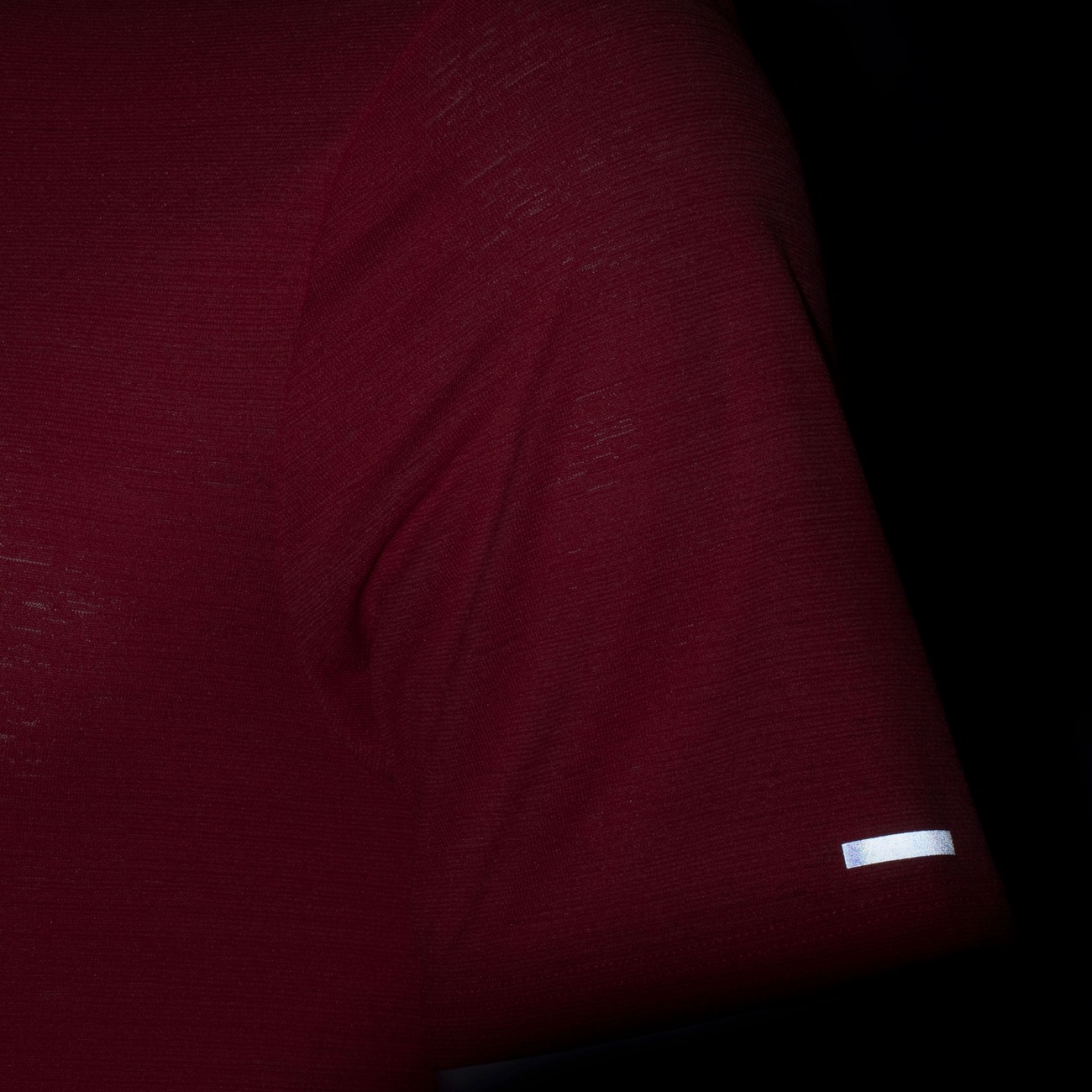 Camiseta Nike Dry Fit Miler To SS - Masculina - Video 1