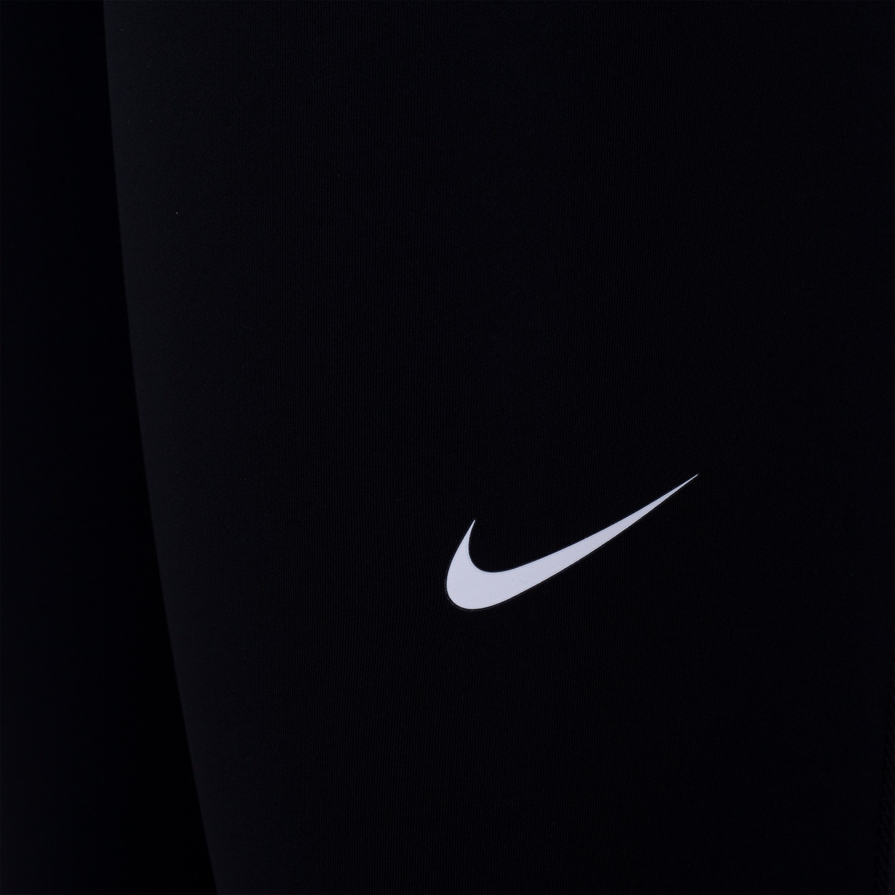 tight fit nike