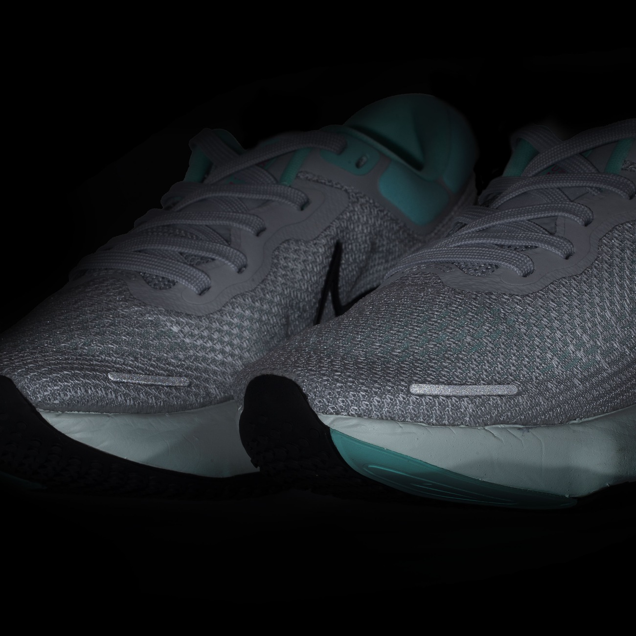 Tênis Nike Zoomx Invincible Run FK - Masculino - Video 1