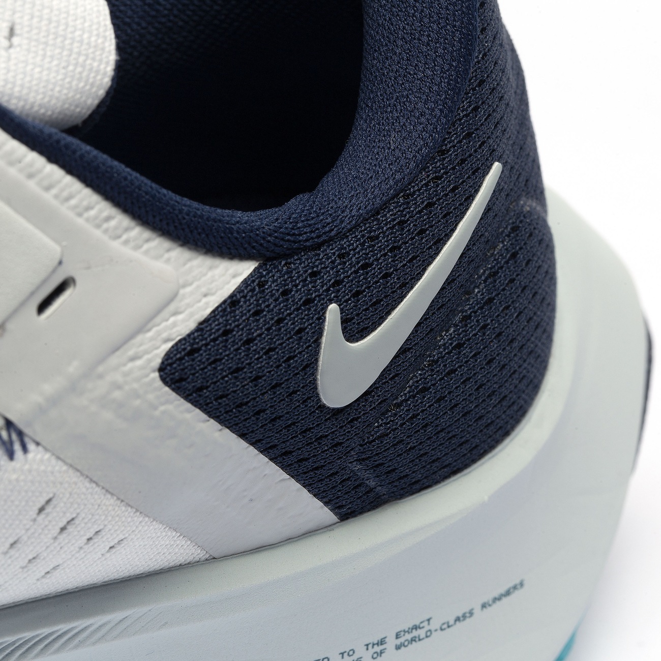 Tênis Nike Air Zoom Pegasus 38 - Masculino - Video 1