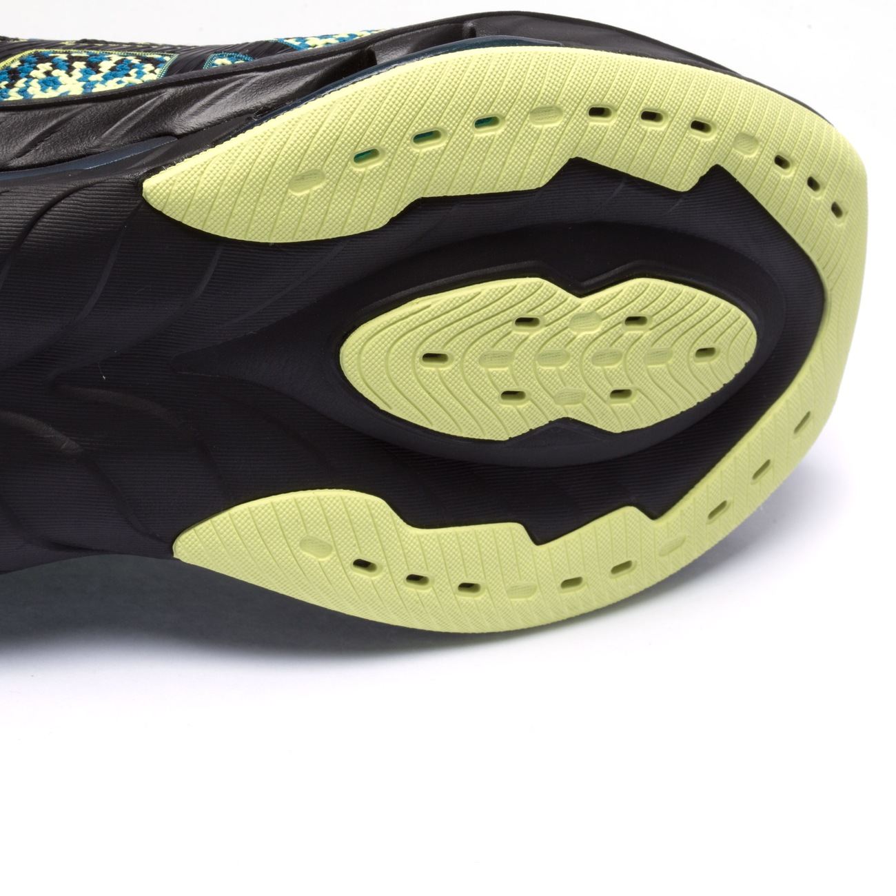 tenis kinsei masculino