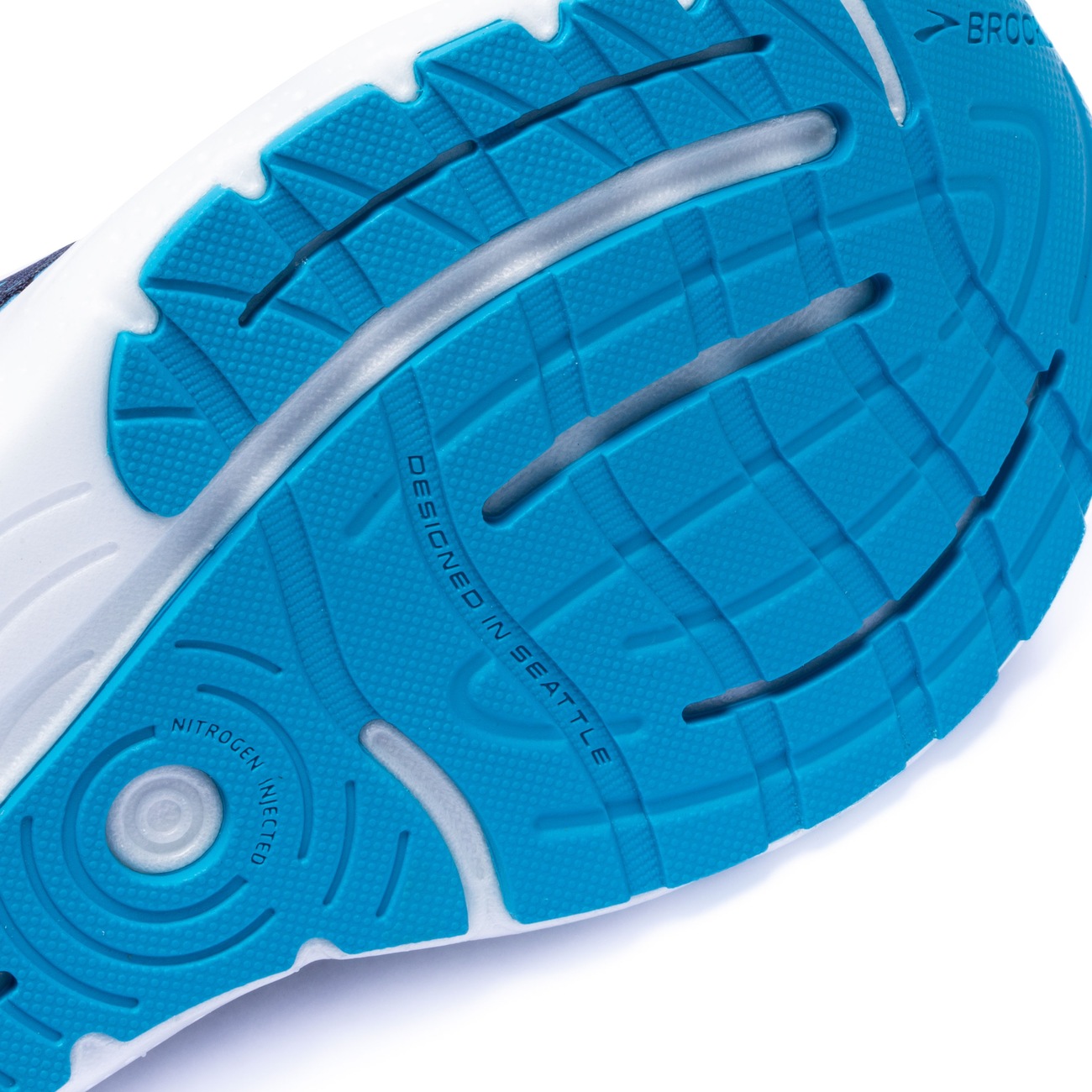 Tênis Brooks Glycerin GTS 20 - Feminino - Video 1