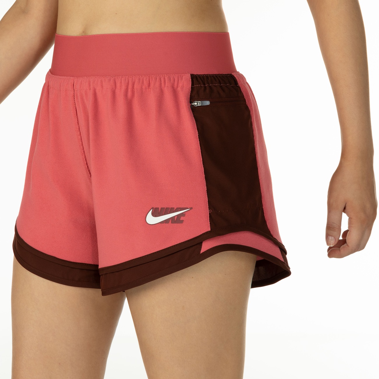 shorts nike tempo icon clash feminino