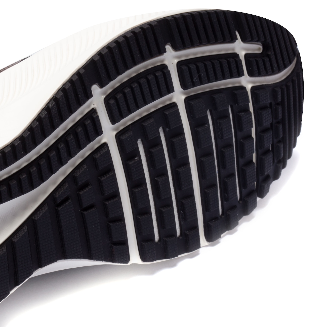 Tênis Nike Quest 4 PRM - Feminino - Video 1