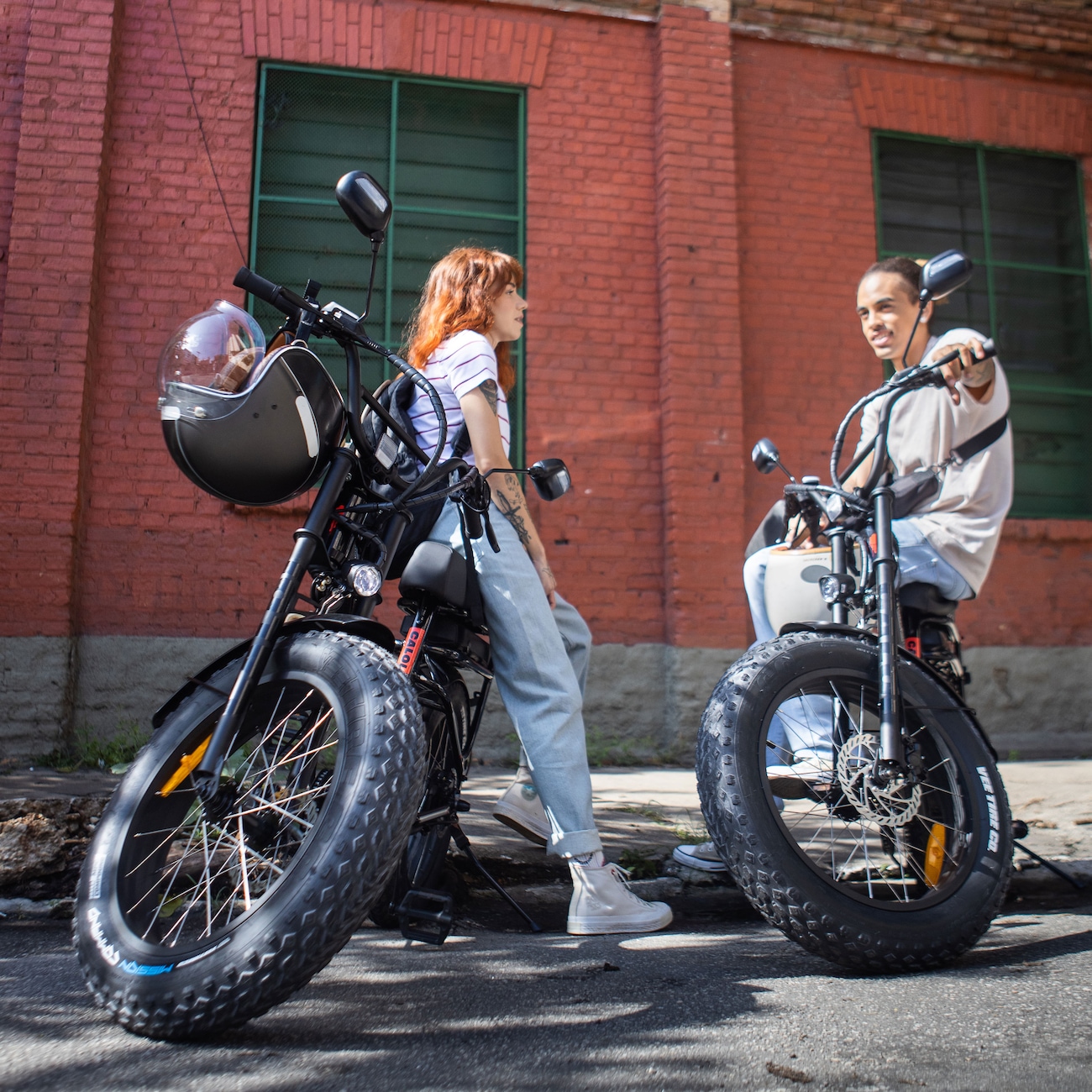 Mobilete Caloi 350W - Freio a Disco Hidráulico - Câmbio Microshift - 7 Marchas - Video 1