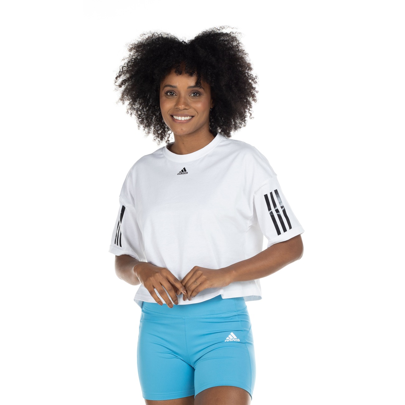 blusa da adidas feminina curta