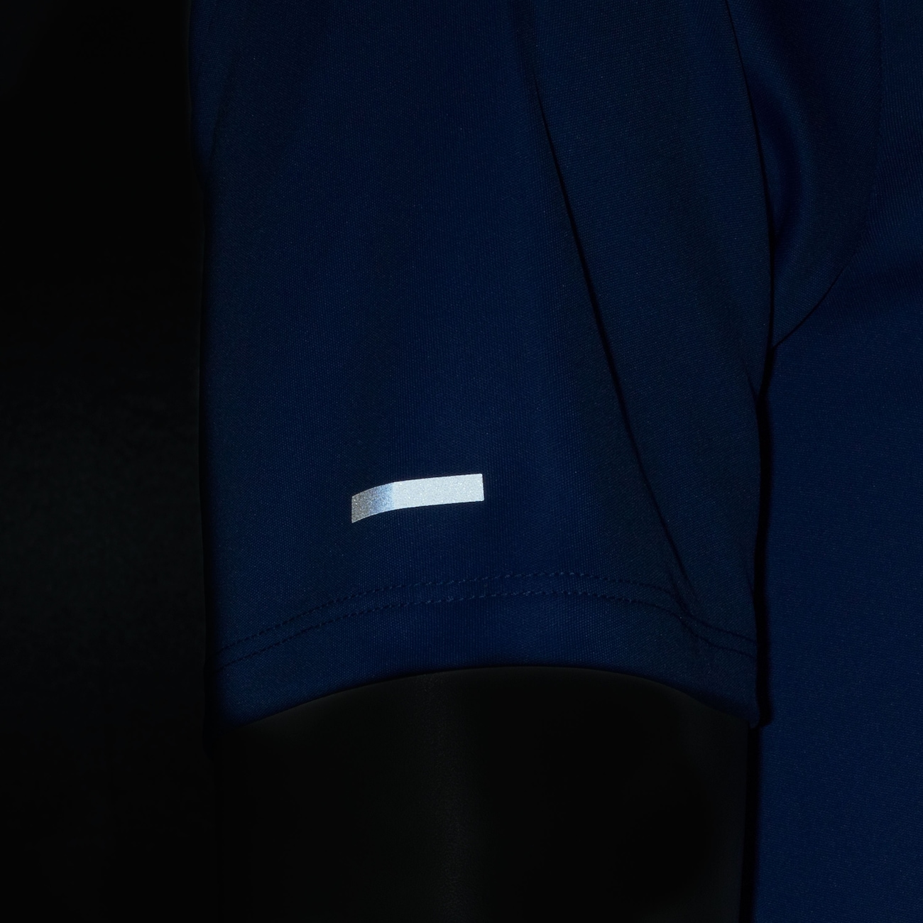 Camiseta Nike Manga Curta Dri-fit UV Run Dvn - Masculina - Video 1