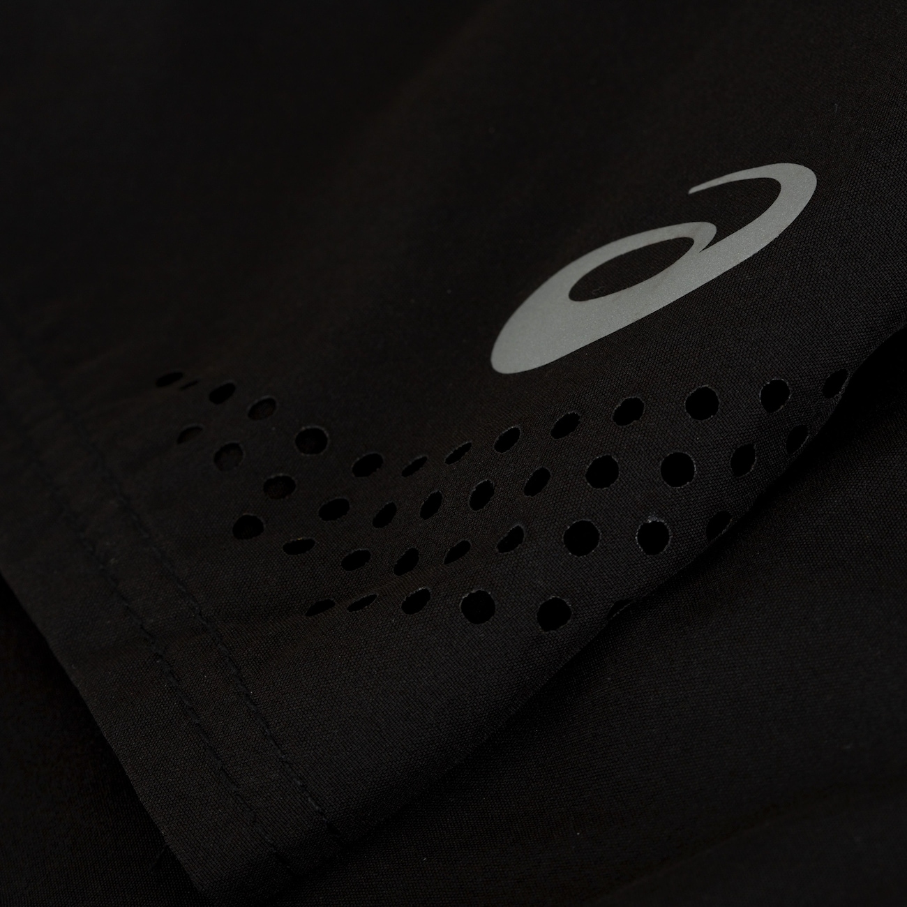 Short Masculino ASICS 5 Recorte Respirável Lase - Video 1