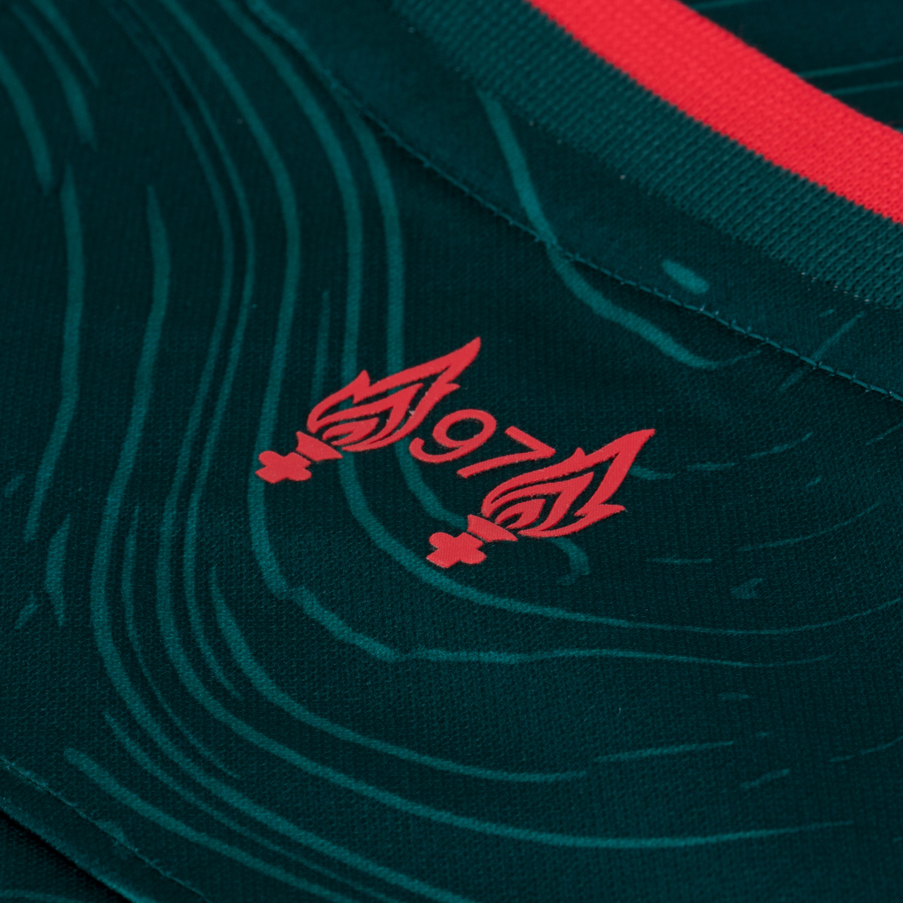 Camiseta do Liverpool 22 Nike Masculina Dri-Fit STAD - Video 1