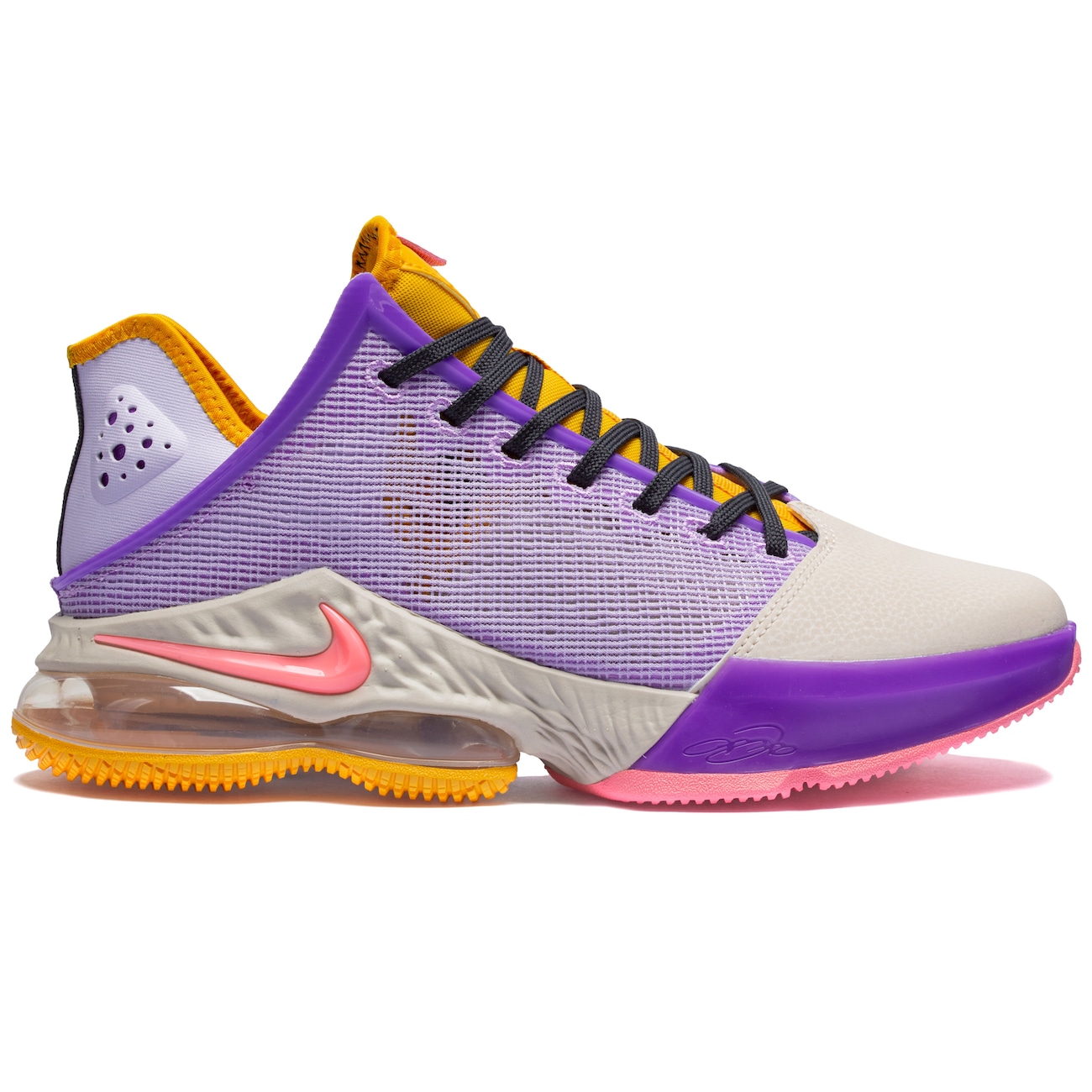 Tênis Nike Lebron XIX Low Seasonal - Masculino | Centauro