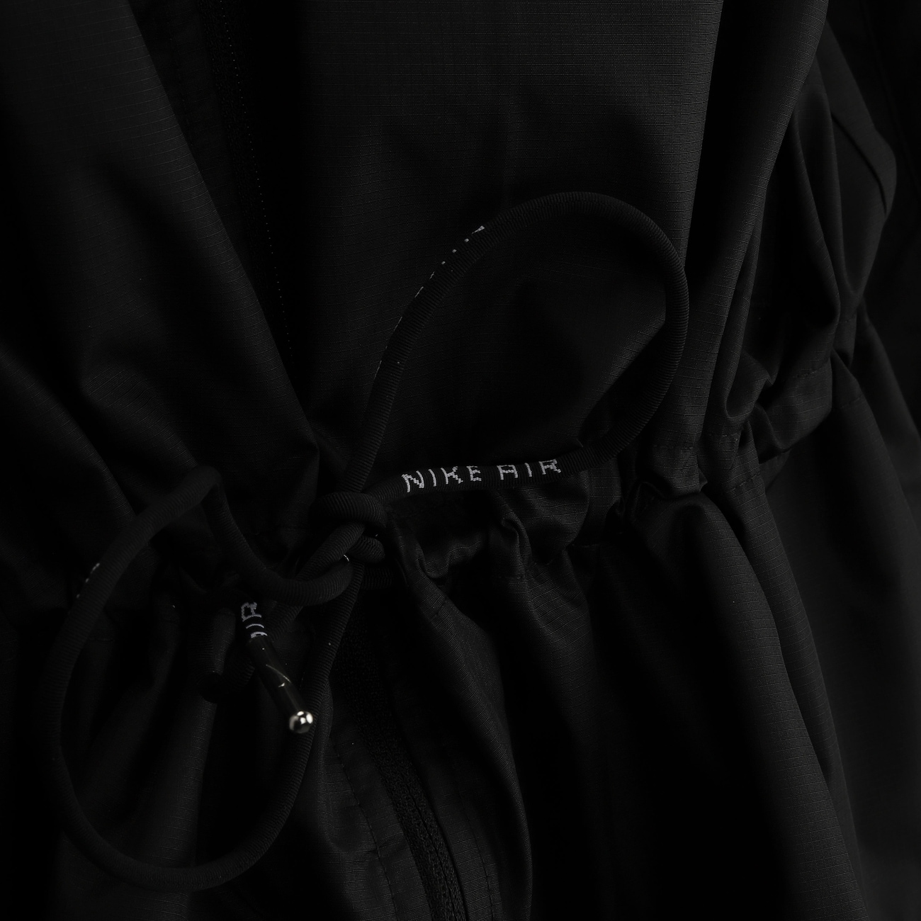 Jaqueta Corta-Vento Feminina Nike Dri-Fit Air Jacket - Video 1