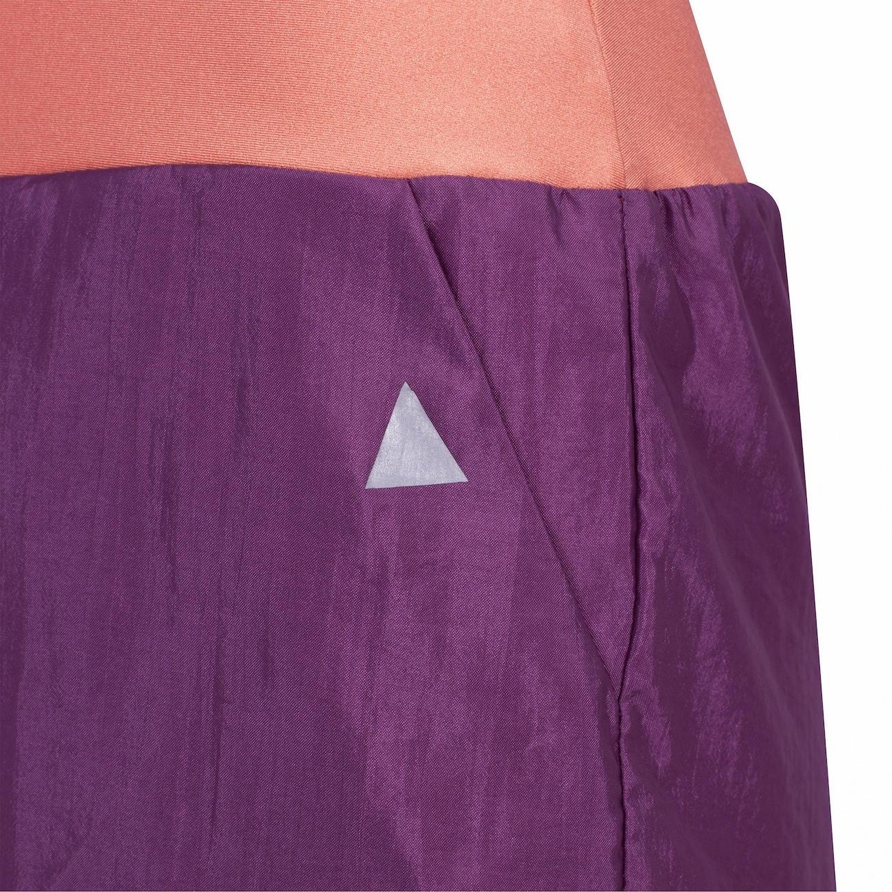 Short Feminino Lauf Linha Titanium - Video 1