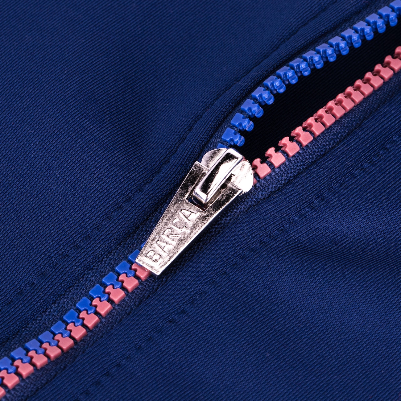 Jaqueta do Barcelona Masculina Recortes - Video 1