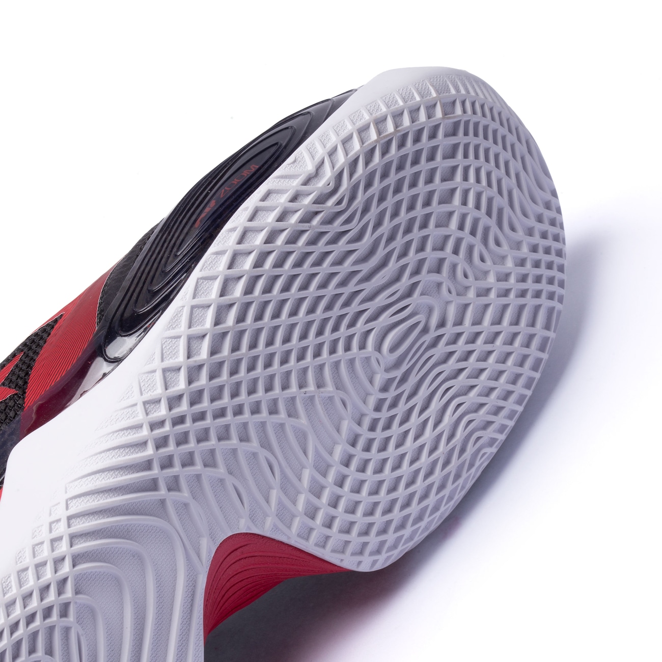 Tênis Converse Premium BB Shift - Adulto - Video 1