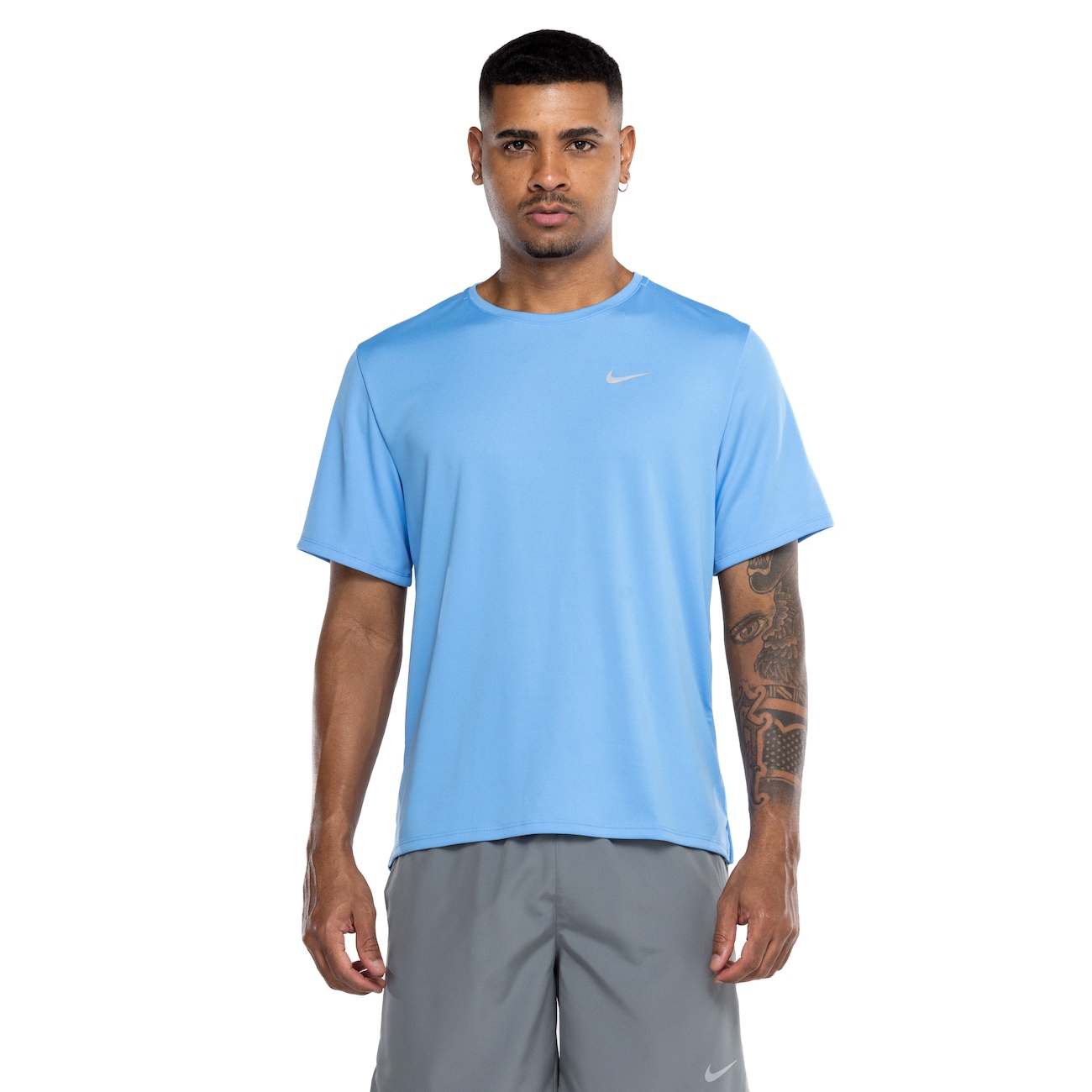 Camiseta Masculina Nike Manga Curta com Proteção UV Miler