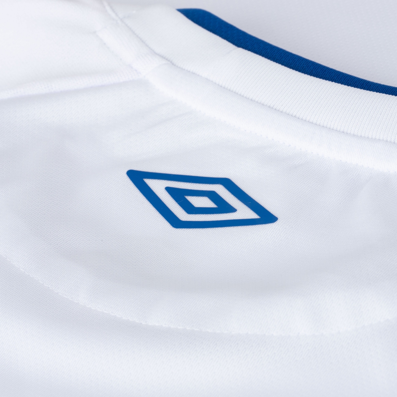 Camisa do Avaí II 23 Umbro - Masculina - Video 1