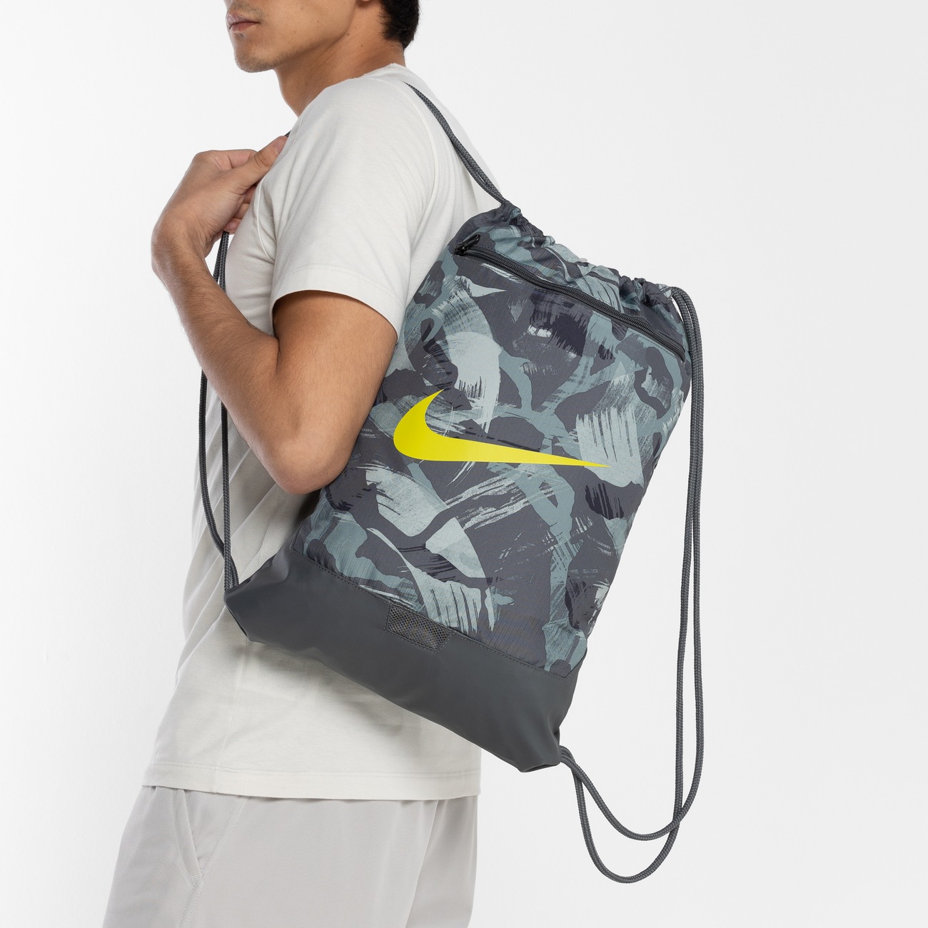 Nike camo gym store bag