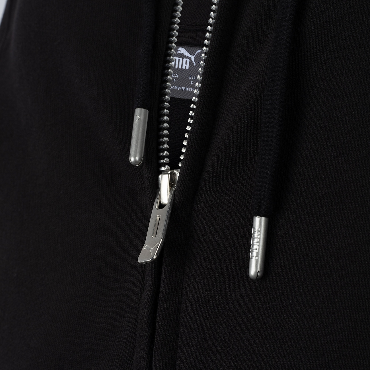 Jaqueta Feminina Puma com Capuz Her Full - Video 1