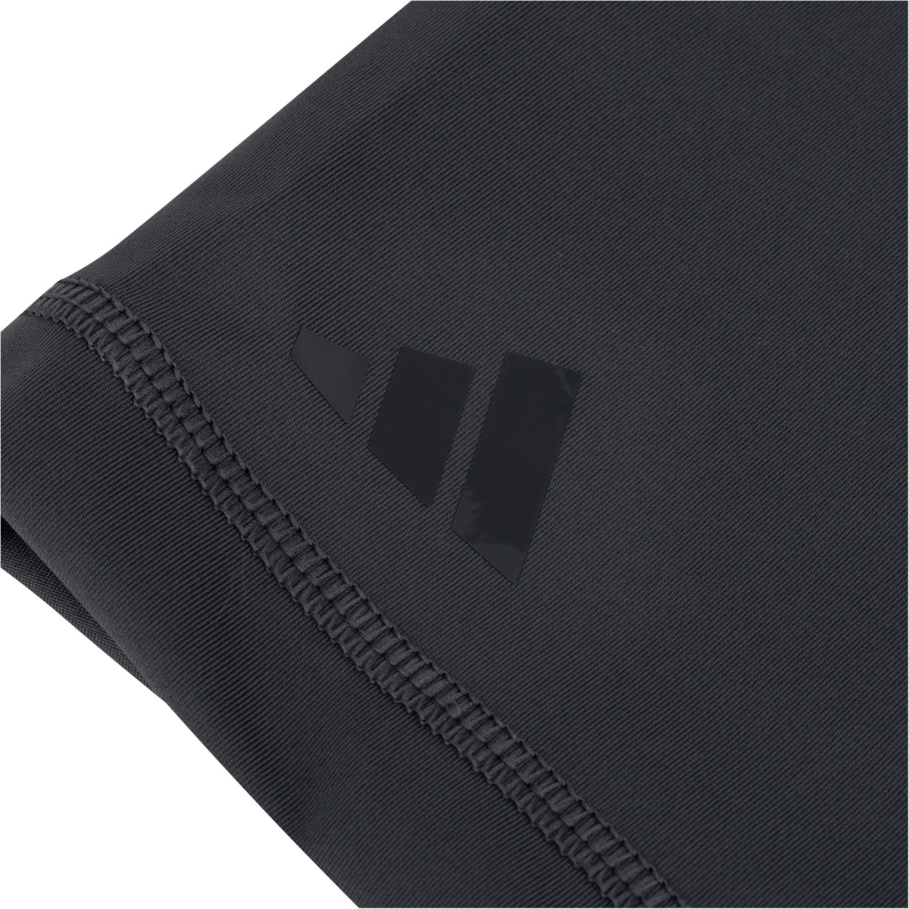 Short Feminino adidas Outloud - Video 1