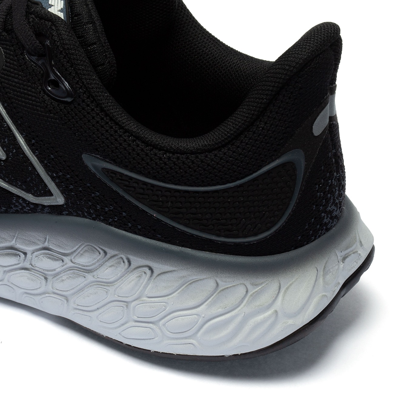 Tênis New Balance Fresh FoamX 1080V12 - Masculino | Centauro