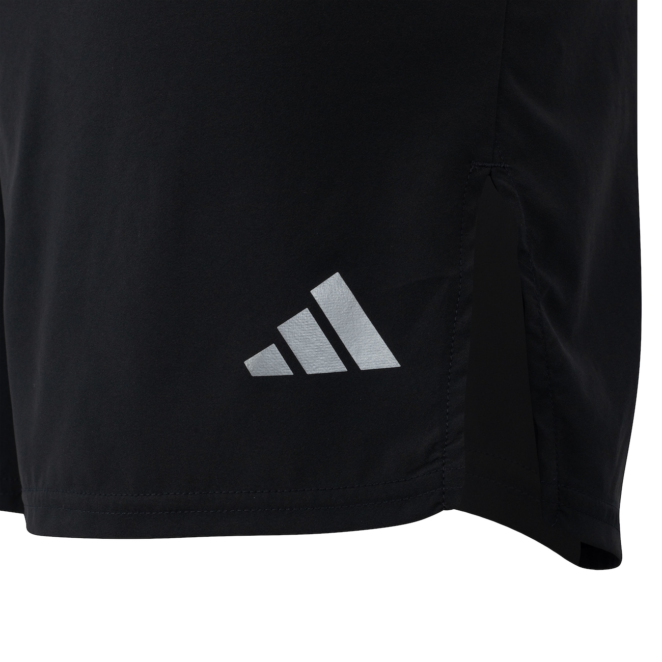 Short Masculino adidas Own The Run Cooler - Video 1