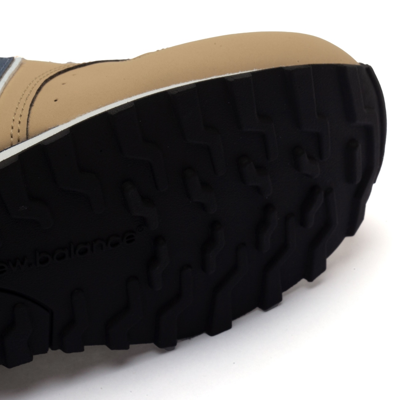 Tênis New Balance 500V2 - Masculino - Video 1