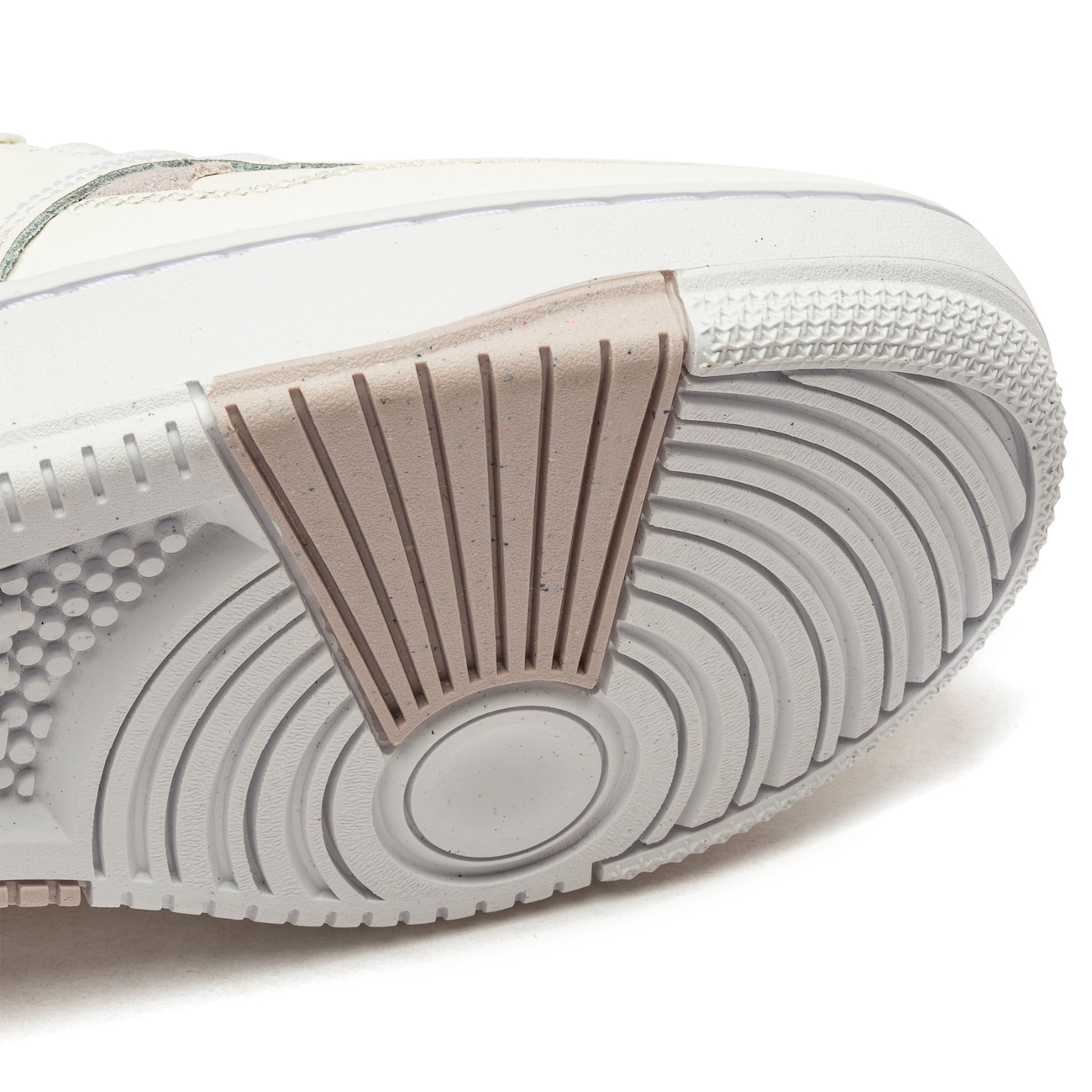 Tênis Nike Gamma Force - Feminino - Video 1