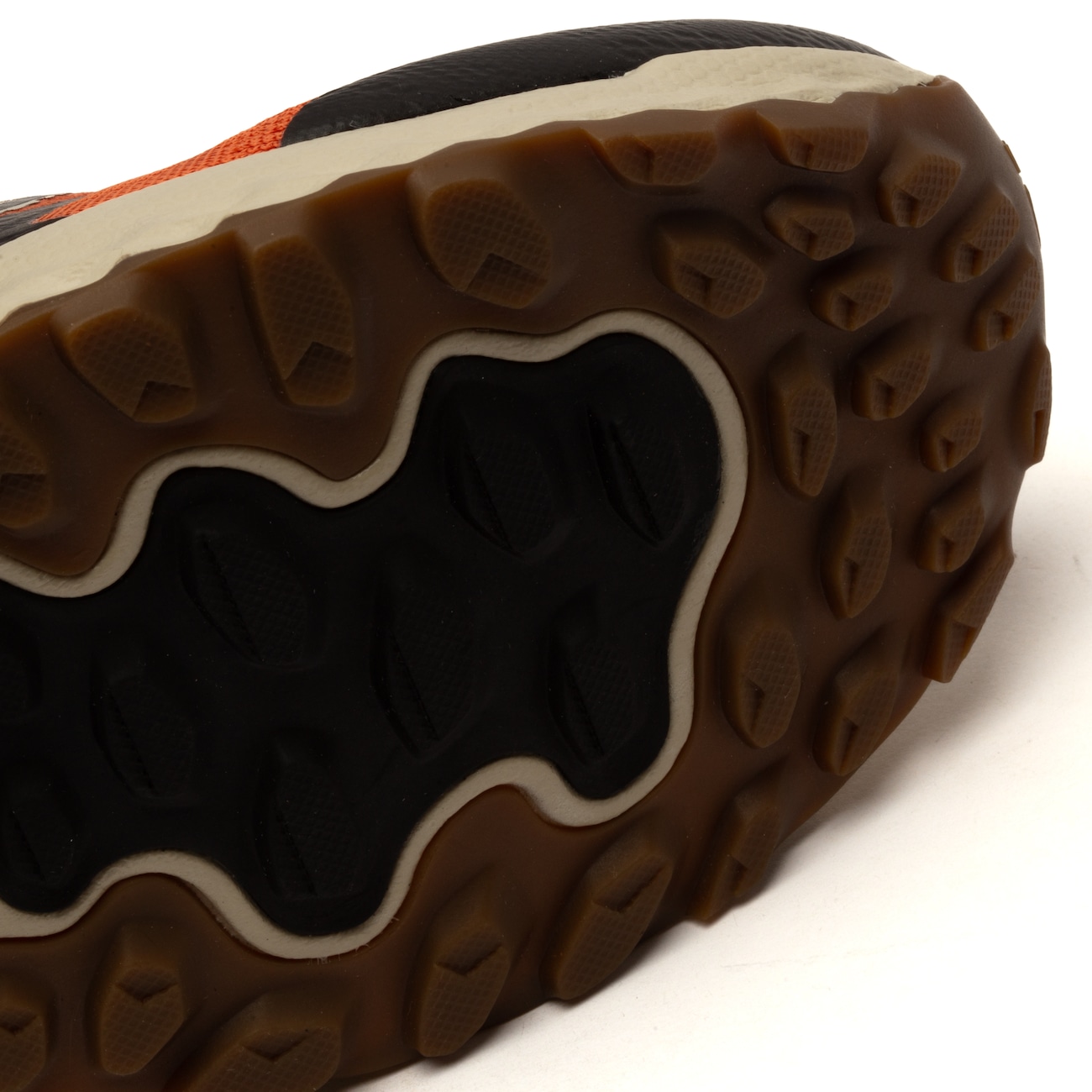 Tênis New Balance Fresh Foam Garoe Masculino - Video 1